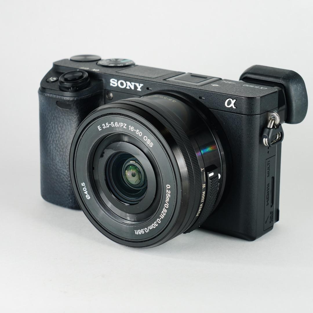 【美品】SONY α6300 バッテリー2個 64GB SDカード付 即撮影可