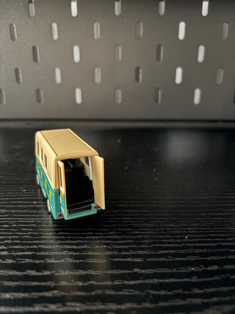 【新品】ヤマト運輸 トミカサイズミニカー　ウォークスルー　W8010号車
