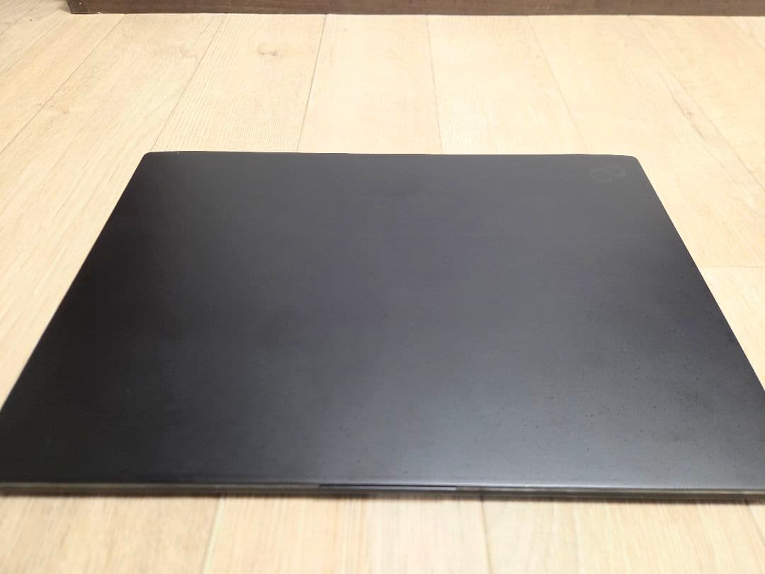 FMV LIFEBOOK WU4/J3（FMV ZERO）