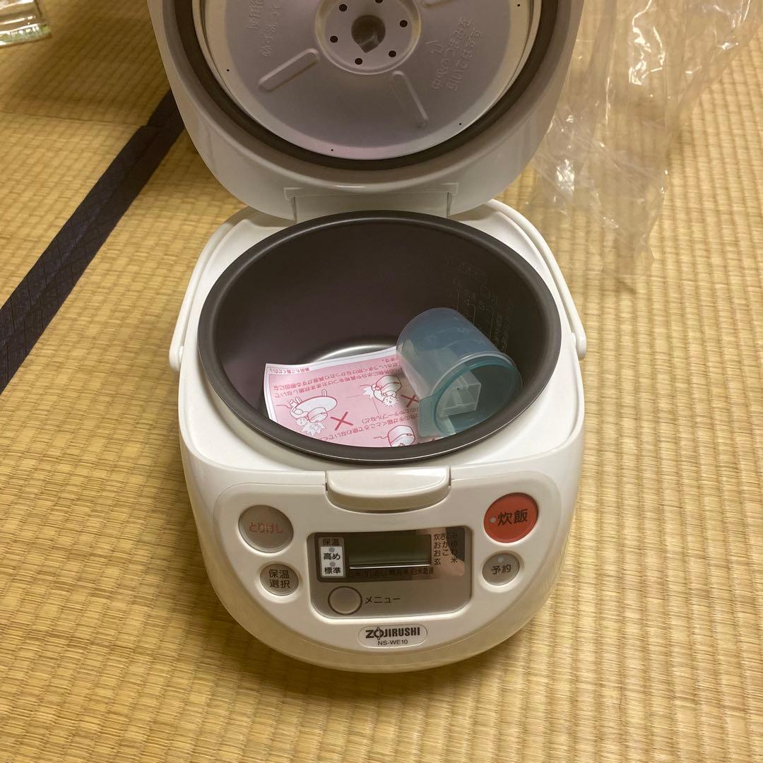 Zojirushi 炊飯器 NS-WE10-WB ホワイト