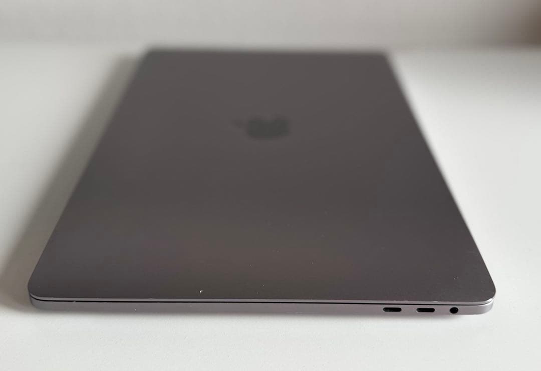 Macbook Pro 2020 13インチ Windows 11 Pro