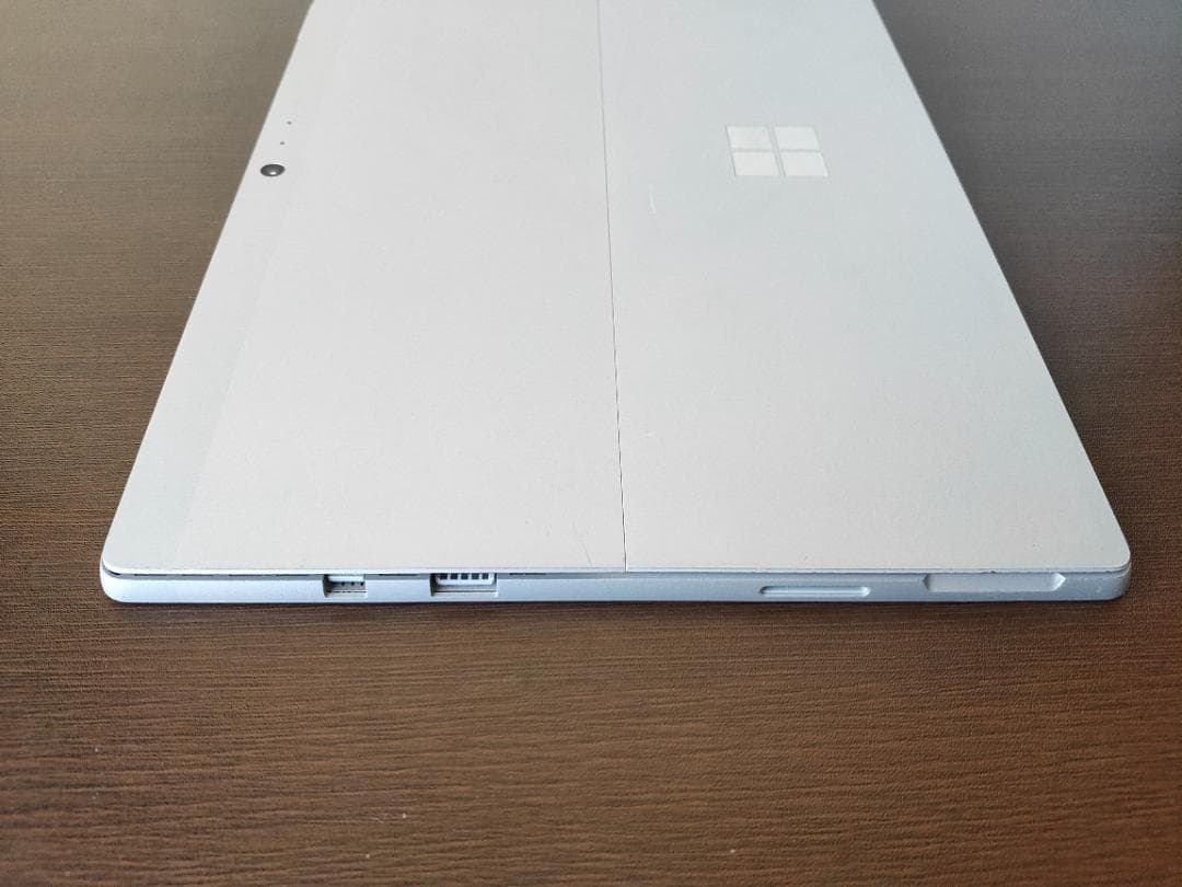 Surface/Pro/5/256GB/LTE/本体のみ【バッテリー良好】
