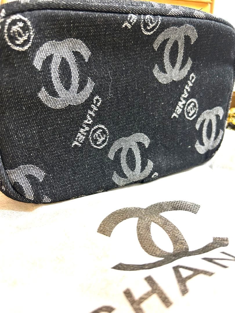 CHANELシャネル　ノベルティ デニム ショルダーバッグ　未使用品