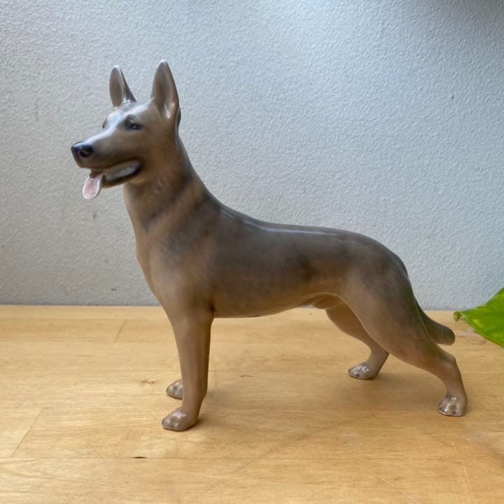 1950年代　コペンハーゲン　一級品　ジャーマン　シェパード　フィギュリン　犬