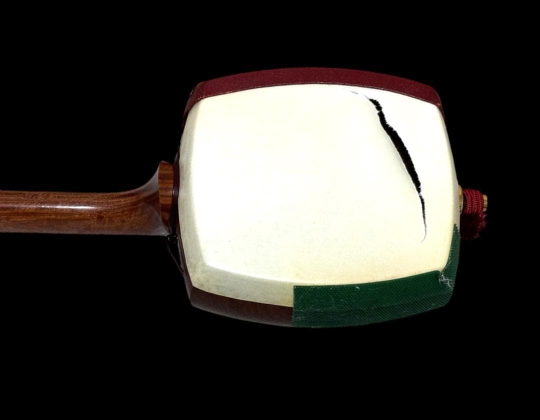 美品 津軽三味線 太棹 3.0cm 花梨 丸打ち胴 和楽器 付属品色々 ケース