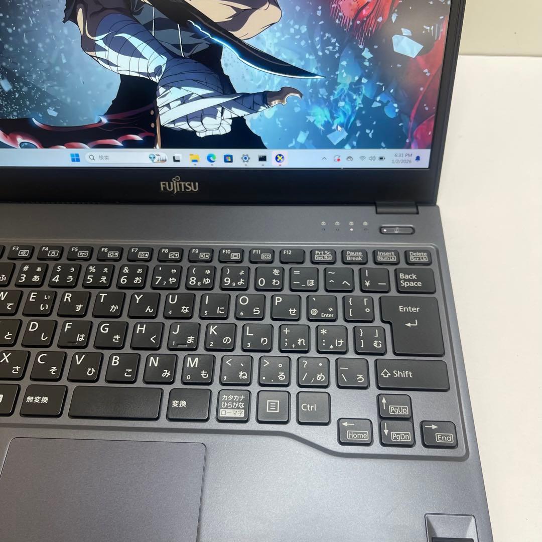 #719 富士通 FUTRO MU937 Win11 8GB SSD256GB