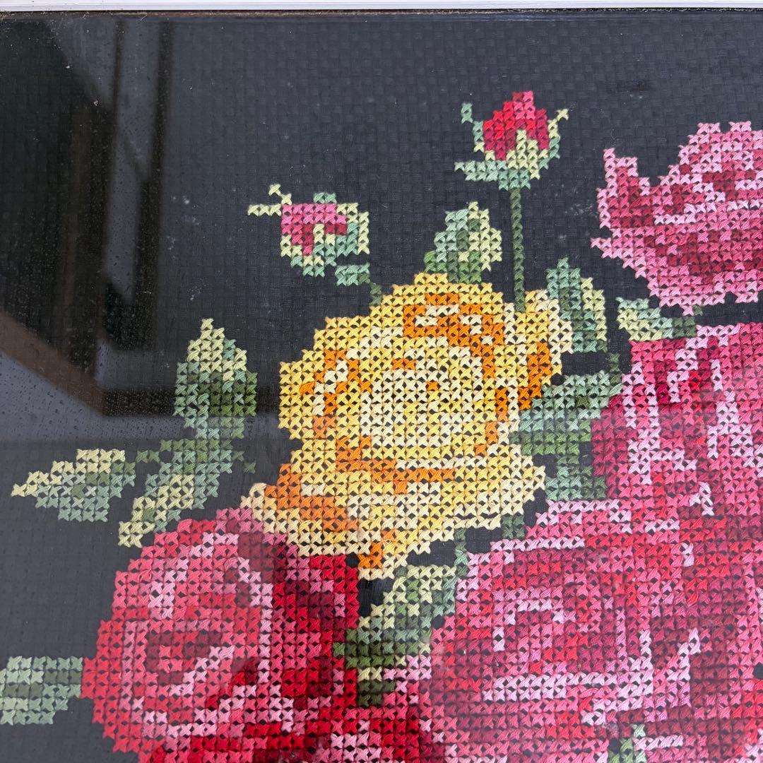 レトロ 刺繍 絵 クロスステッチ 薔薇 ビンテージ 古道具 蚤の市 骨董市