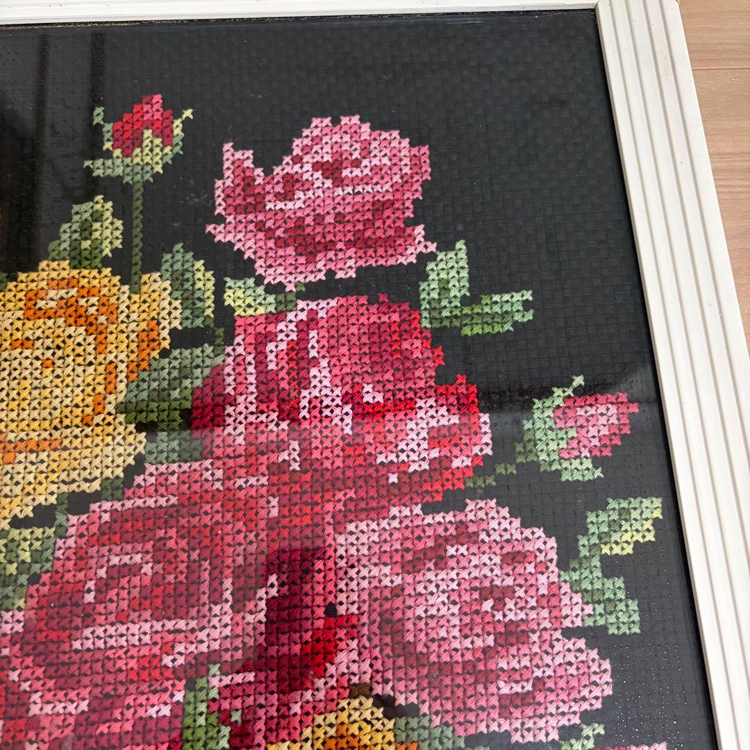 レトロ 刺繍 絵 クロスステッチ 薔薇 ビンテージ 古道具 蚤の市 骨董市