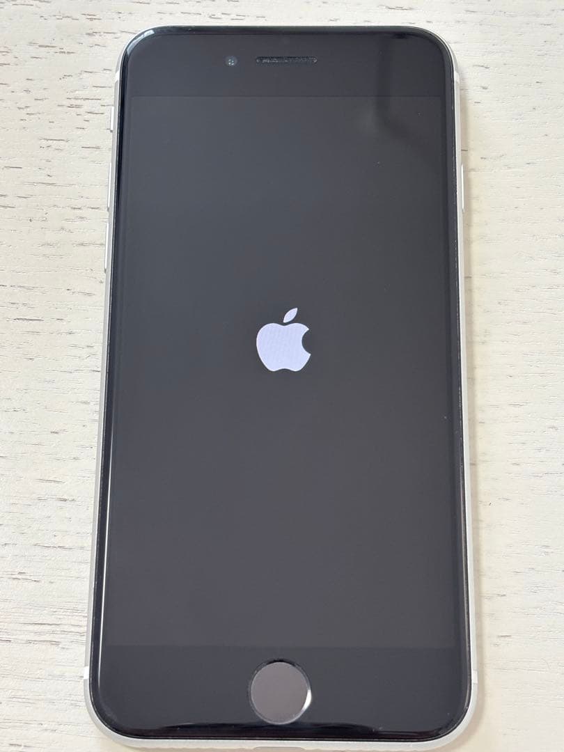 Apple iPhoneSE 第2世代 ホワイト 本体のみ