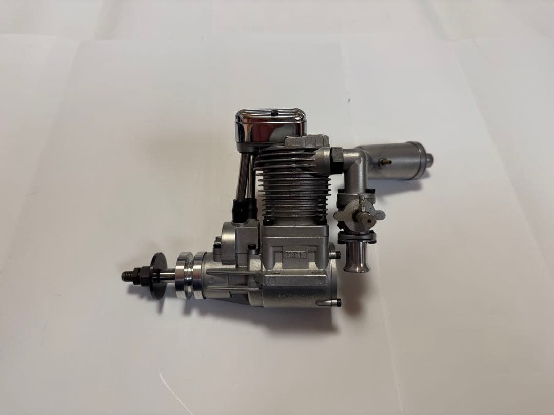 SAITO FA-180 4ストロークエンジン