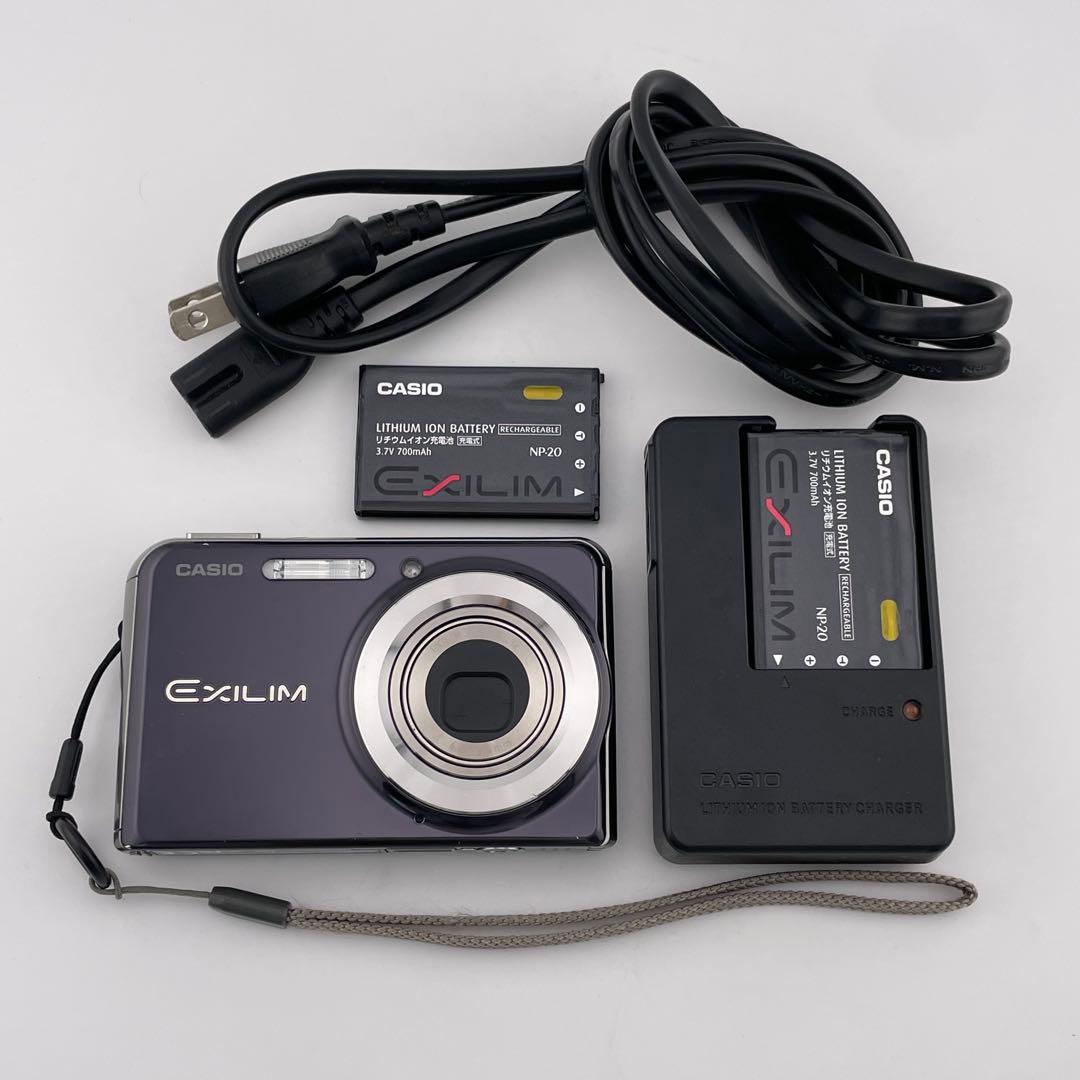 実写美⭕️美品【動作確認済】CASIO EXILIM EX-S770 デジカメ