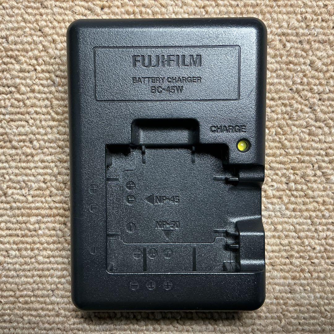 Fujifilm Z33 WP コンパクトデジタルカメラ　【ジャンク品】