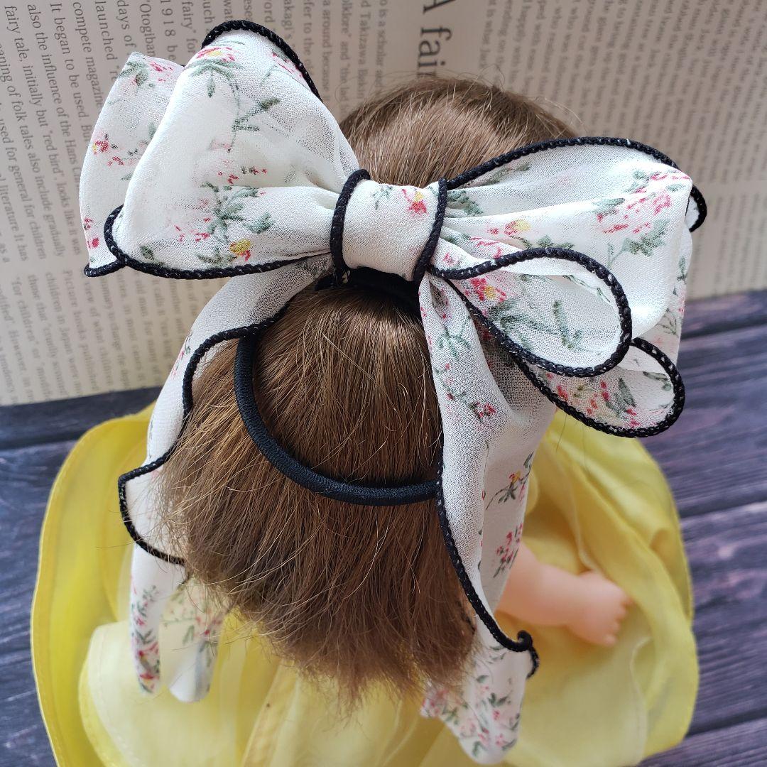 リボン　ヘアゴム♡小花柄シフォンリボン♡ホワイト×ピンク小花♡ハンドメイド