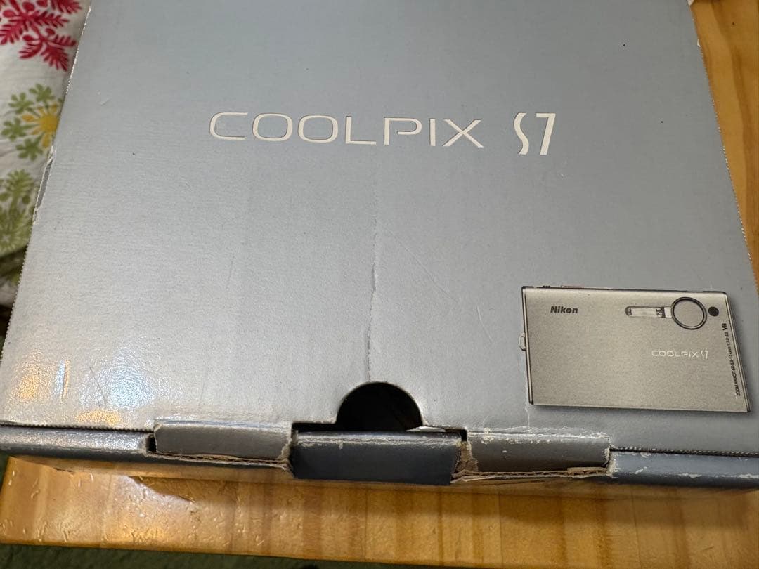 さらにお値下げ Nikon COOLPIX S7 コンパクトデジタルカメラ