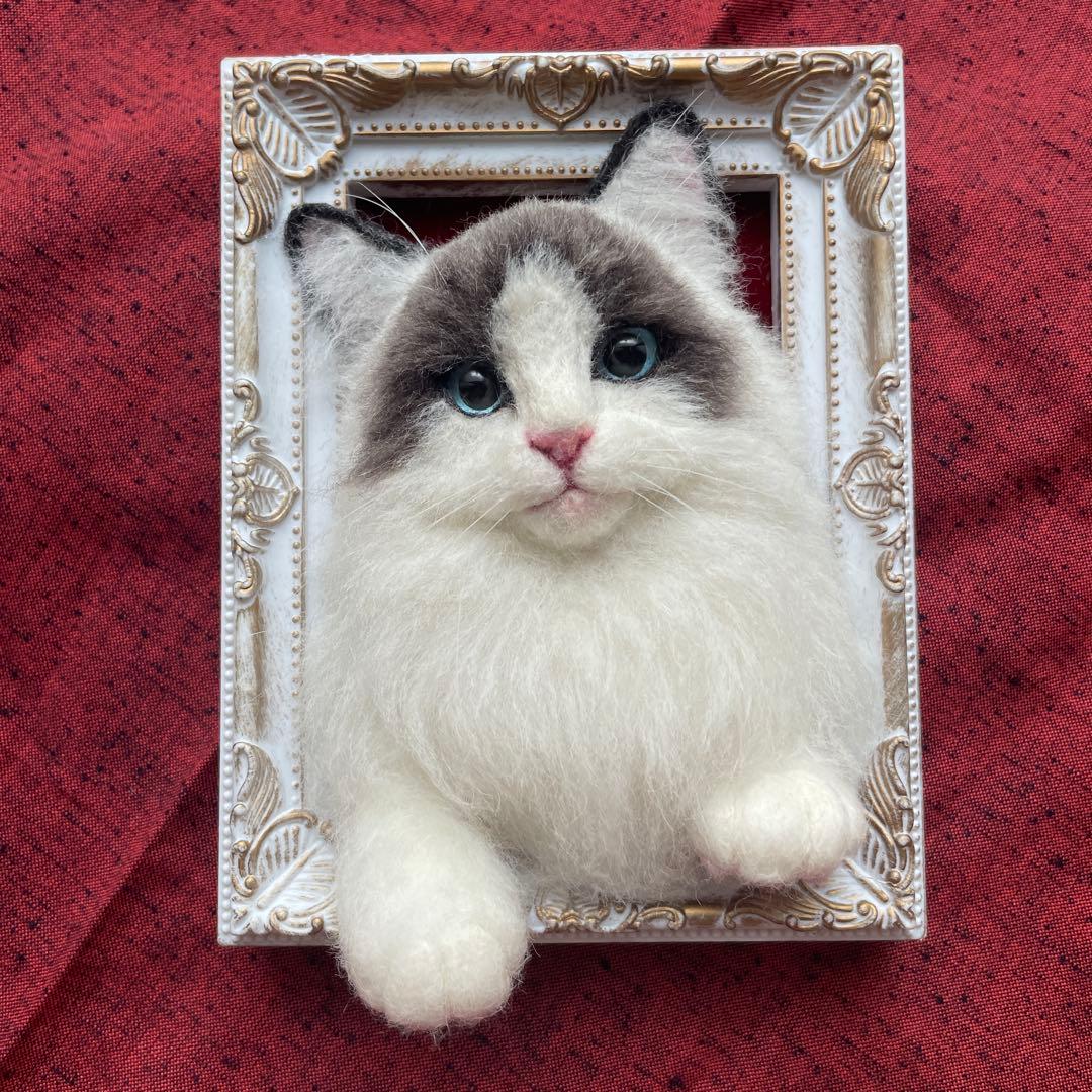 羊毛フェルト　猫　ラグドール猫ちゃんフレーム