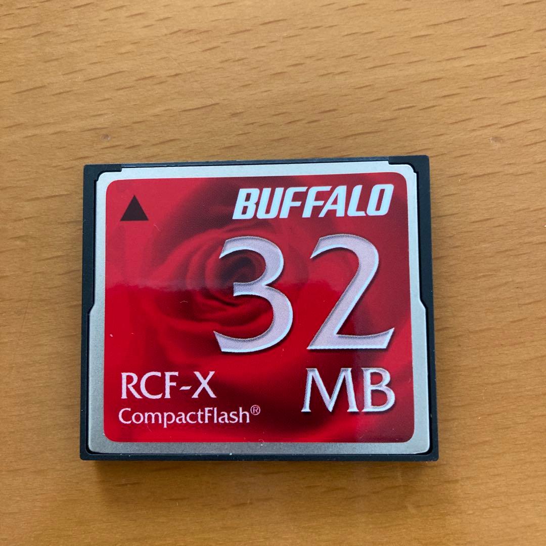 Nikon Ｄ70 デジタル一眼レフカメラ