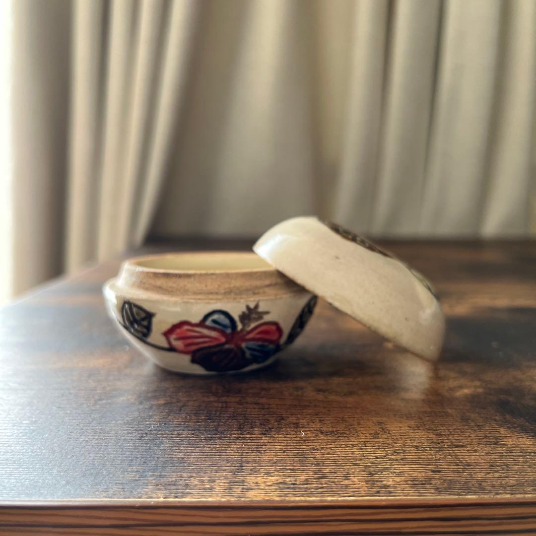 沖縄やちむん　パイナップル柄　香合