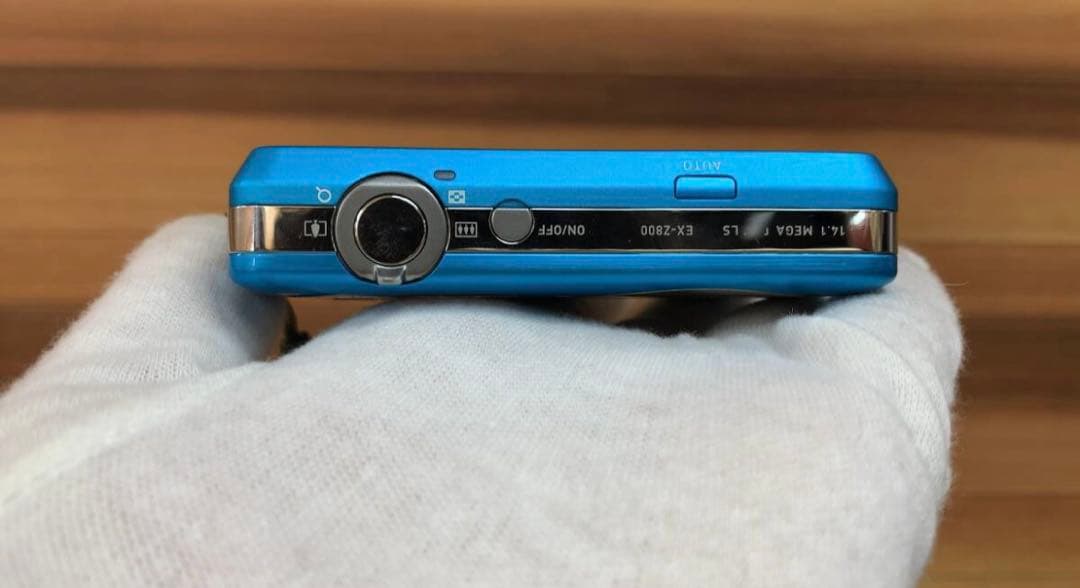 CASIO EXILIM EX-Z800 コンパクトデジタルカメラ ブルー