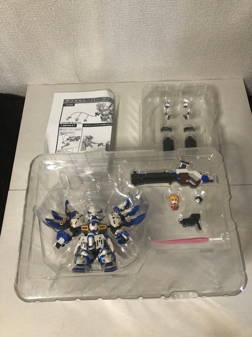 【欠品あり】デフォルムーバー　アルトアイゼン, ヴァイスリッター