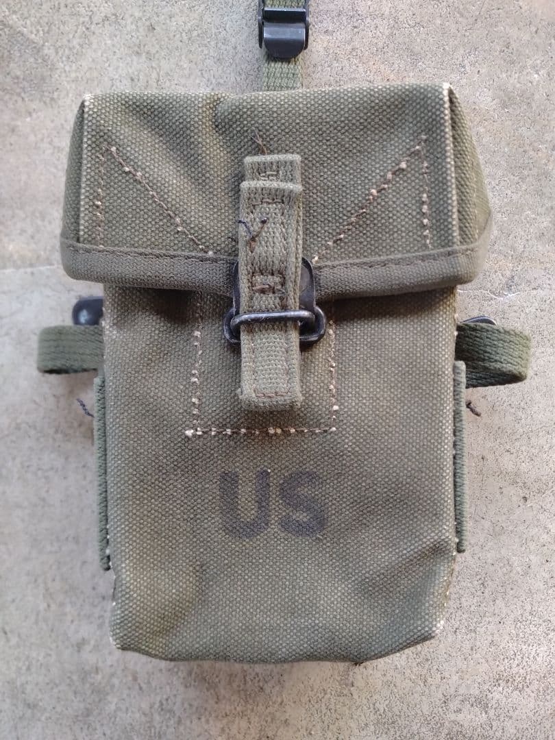 ベトナム装備 M1956 アムニションポーチ