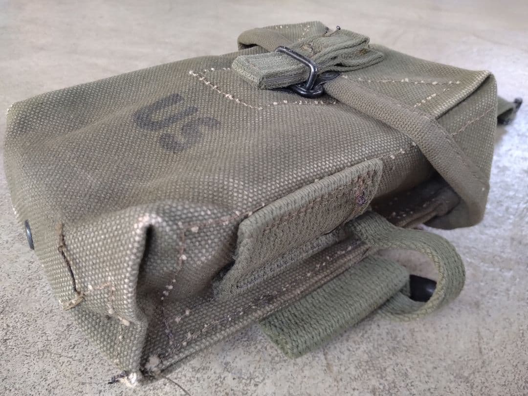 ベトナム装備 M1956 アムニションポーチ