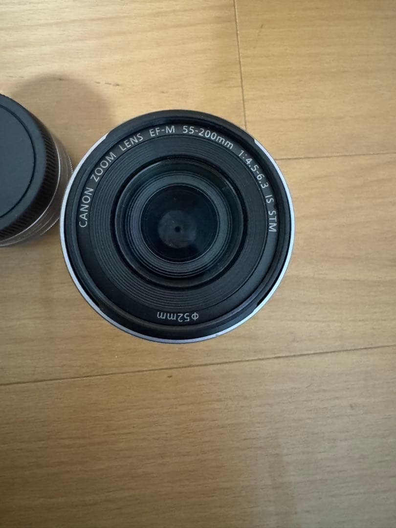 Canon キャノン　デジタル一眼レフカメラ　EOS M10 レンズ3つ