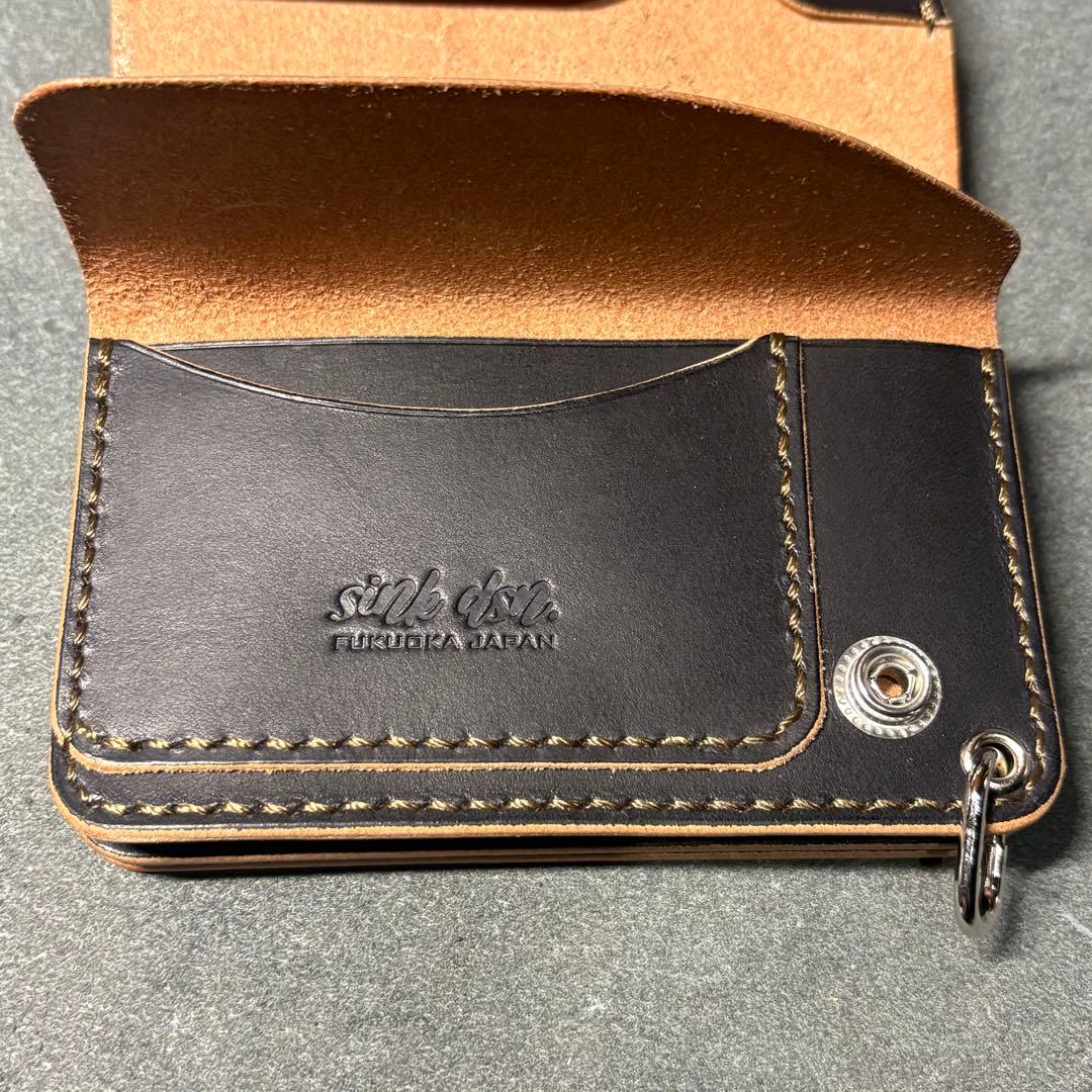 栃木レザー ショートトラッカーウォレット ブラック 黒 コンチョ コンパクト