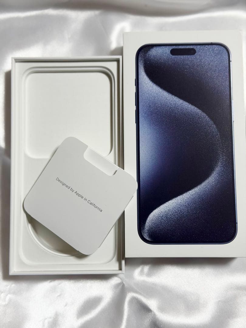 【極美品】iPhone 15 Pro MAX ブルーチタニウム 512GB