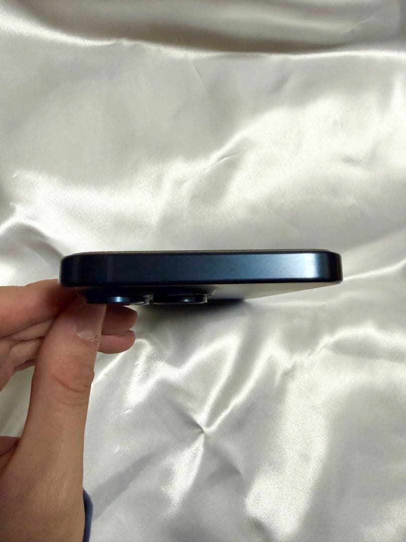 【極美品】iPhone 15 Pro MAX ブルーチタニウム 512GB