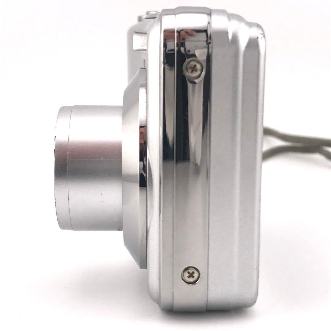 【SDカード、リーダー付】FUJIFILM FINEPIX AV230