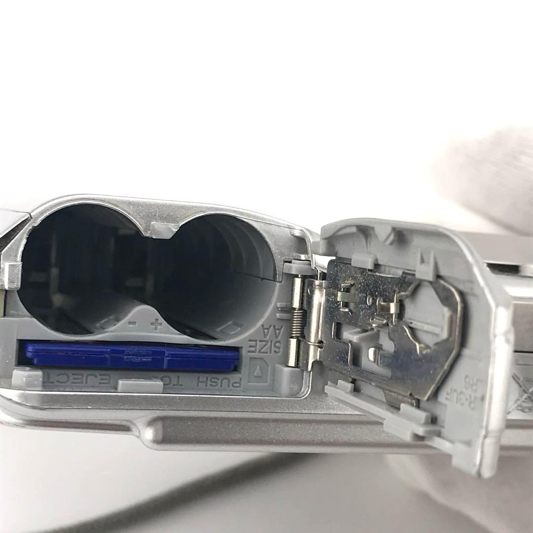 【SDカード、リーダー付】FUJIFILM FINEPIX AV230