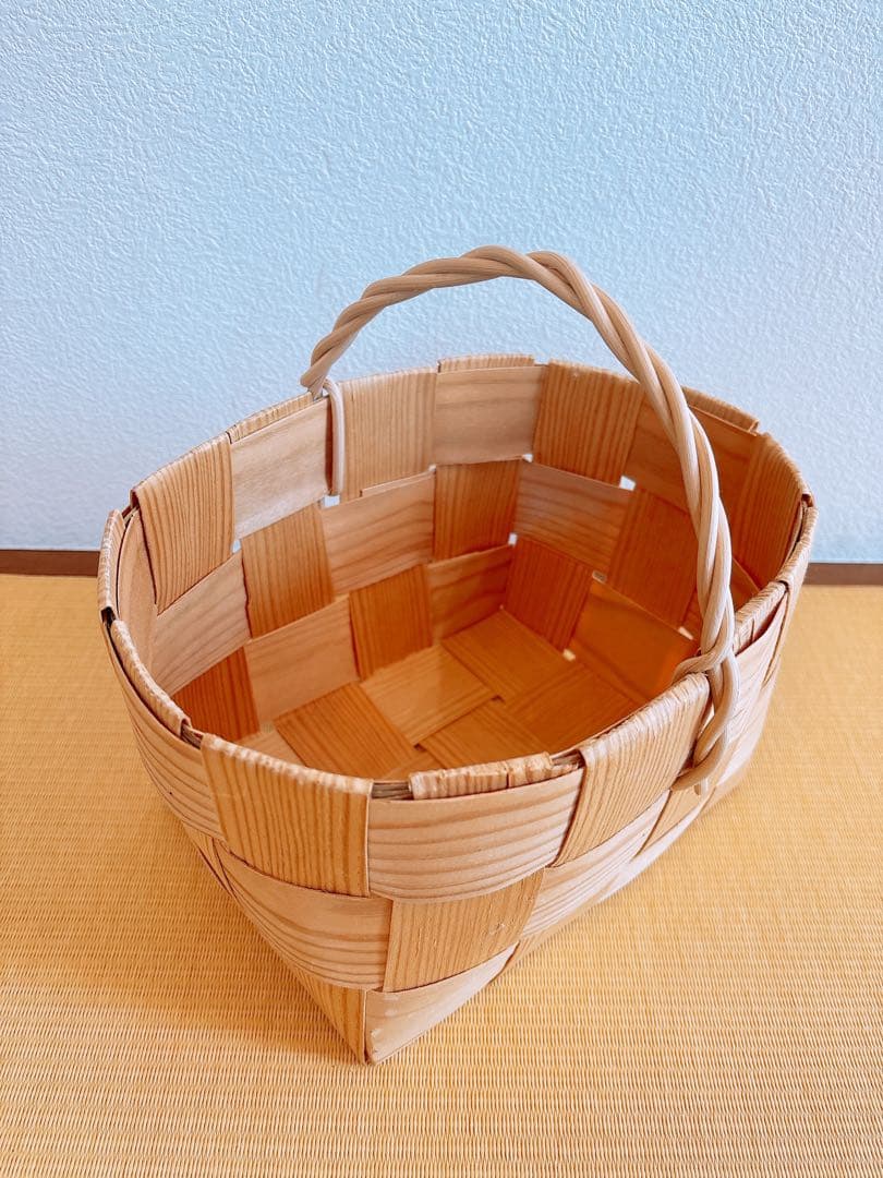 akko 北欧フィンランド モミの木 かご バスケット S