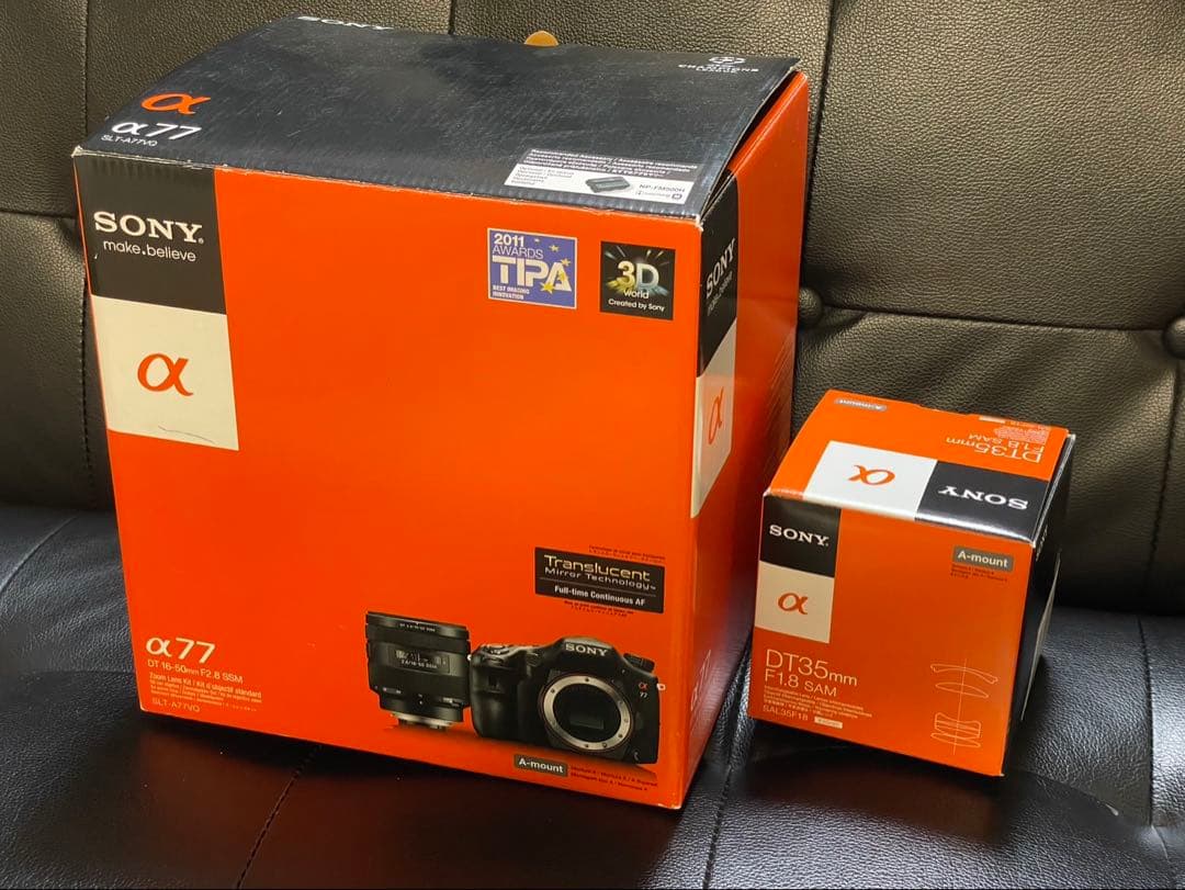 値下げ中）α77 SLT-A77VQ ズームレンズキット+単焦点レンズ、他セット
