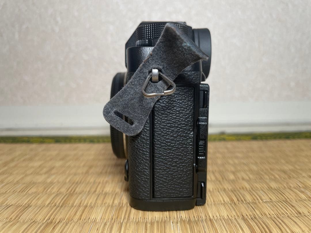 【美品】FUJIFILM X-T2 ミラーレス一眼 ブラック