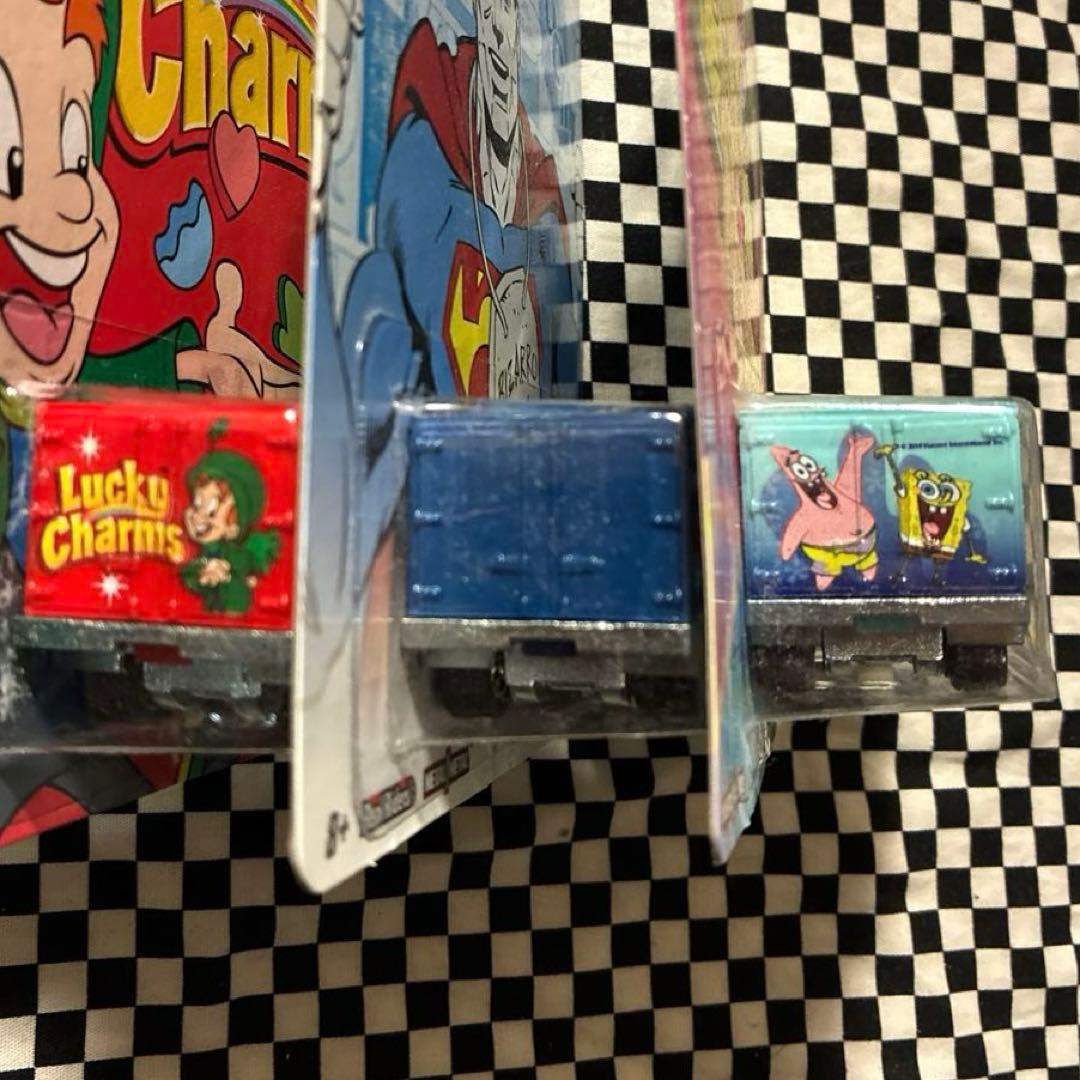 HotWheels ポップカルチャーシリーズ ハイウェイ・ホウラー　3台セット