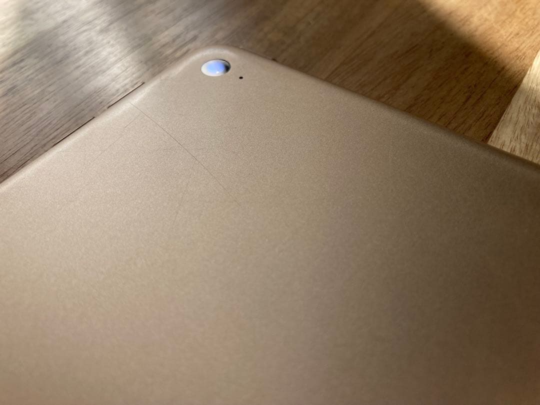 iPad Air2 Wi-Fiモデル 32GB A1566 本体のみ