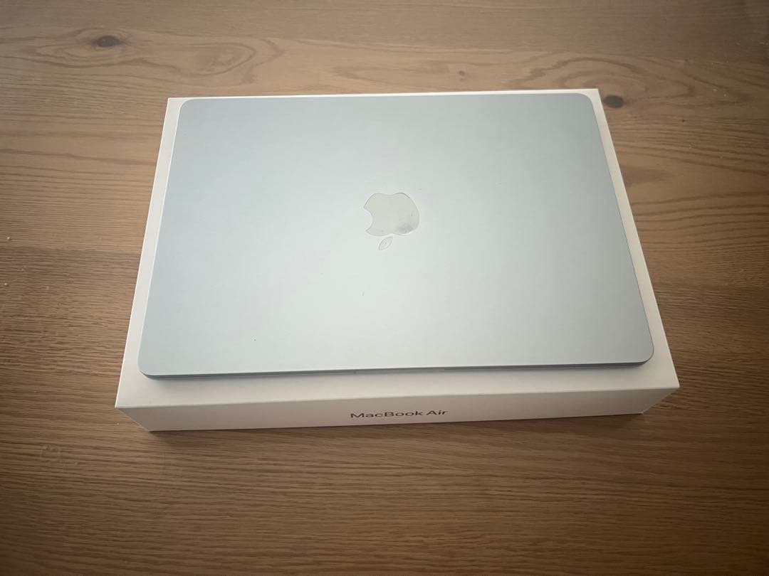 MacBook Air 13インチ Apple M4チップ 1TB/32G