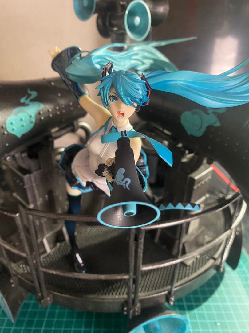 希少　初音ミク 恋は戦争ver. DX 1/8スケールフィギュア