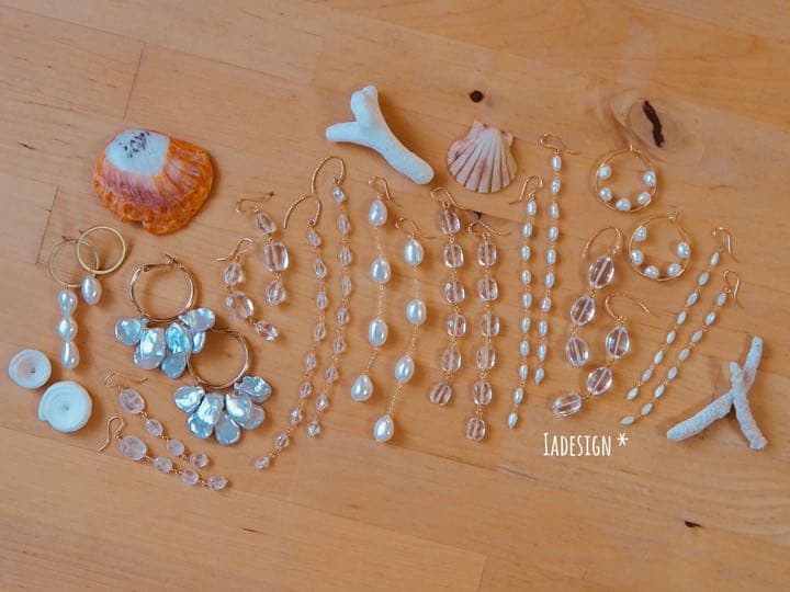 295★大きな淡水パールの縦長ドロップラインピアス