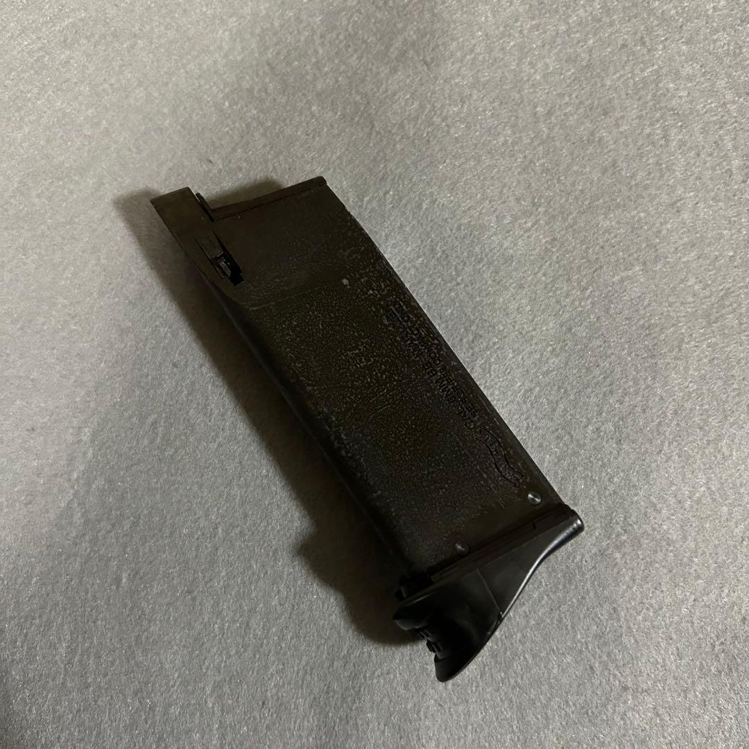 マルゼン　ガスブローバック　ワルサーP99 コンパクト　予備マガジン付属