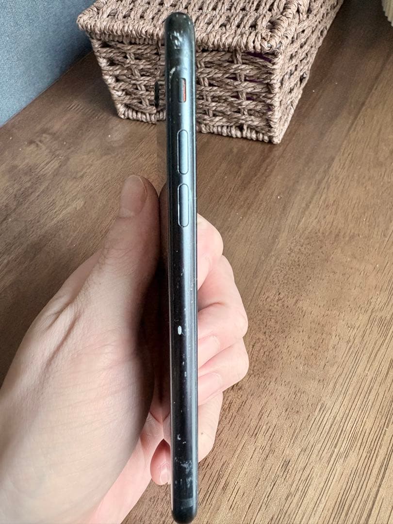 Apple iPhone SE (第2世代) ブラック 128GB【ジャンク品】