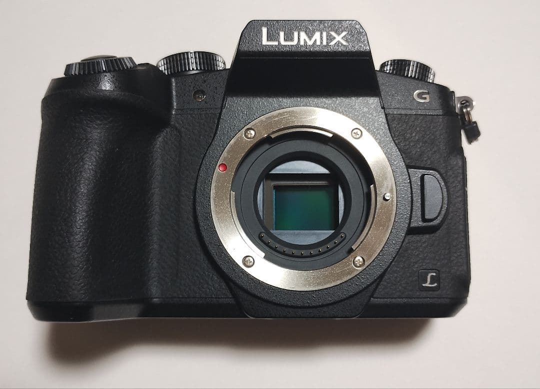 LUMIX G DMC-G8 デジタル一眼レフカメラ 本体とレンズ2本