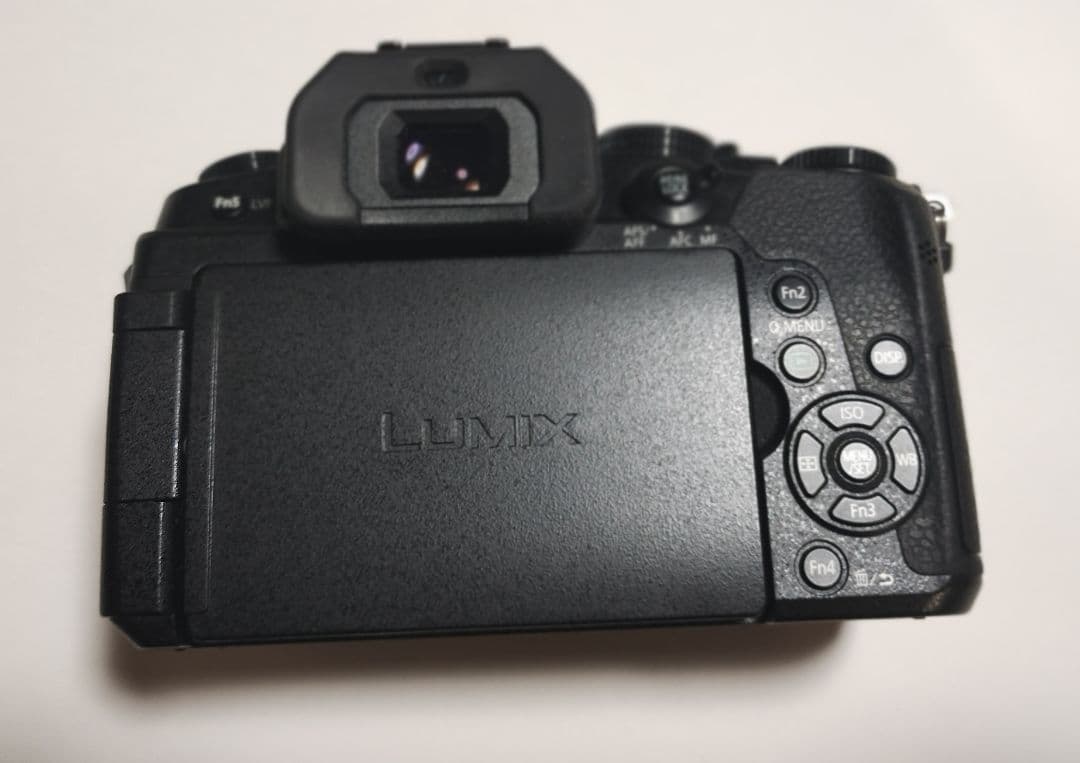LUMIX G DMC-G8 デジタル一眼レフカメラ 本体とレンズ2本