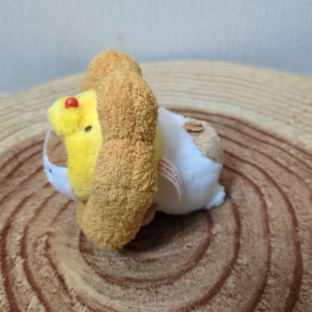 サンリオ　ポムポムプリンぬいぐるみ