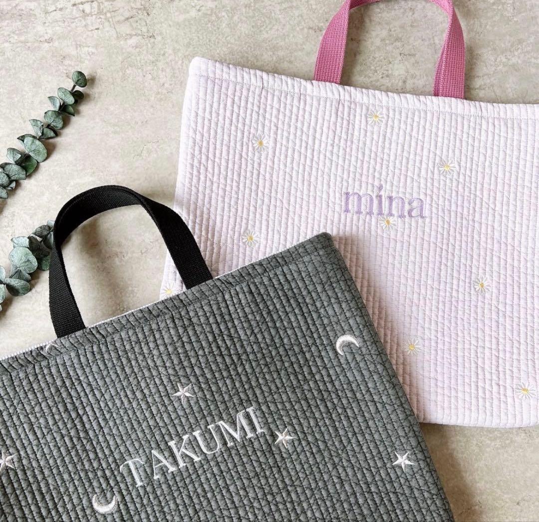 オーダー制⭐︎イニシャル入りフリル付きレッスンバッグ　シューズケース
