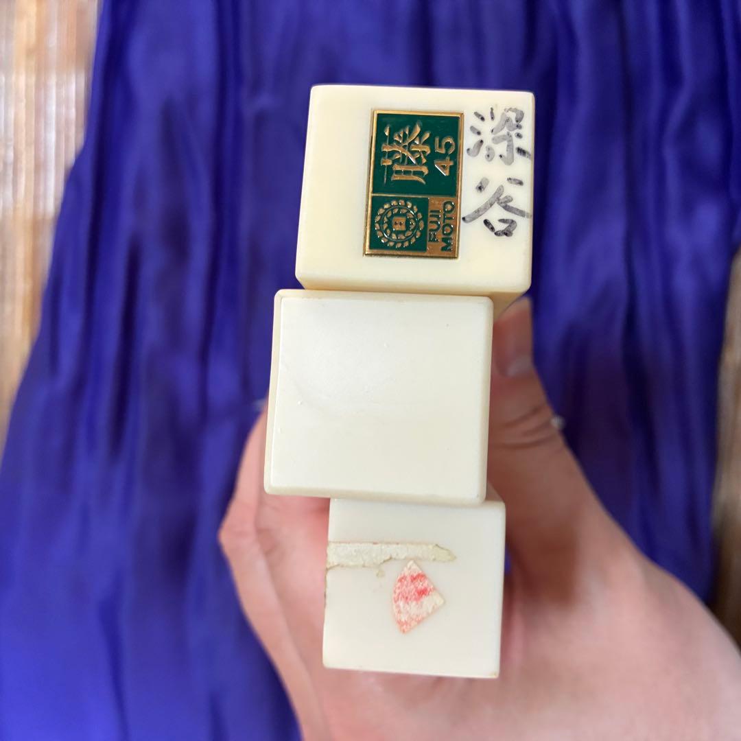 三味線　バチ3個　ケース　詳細不明