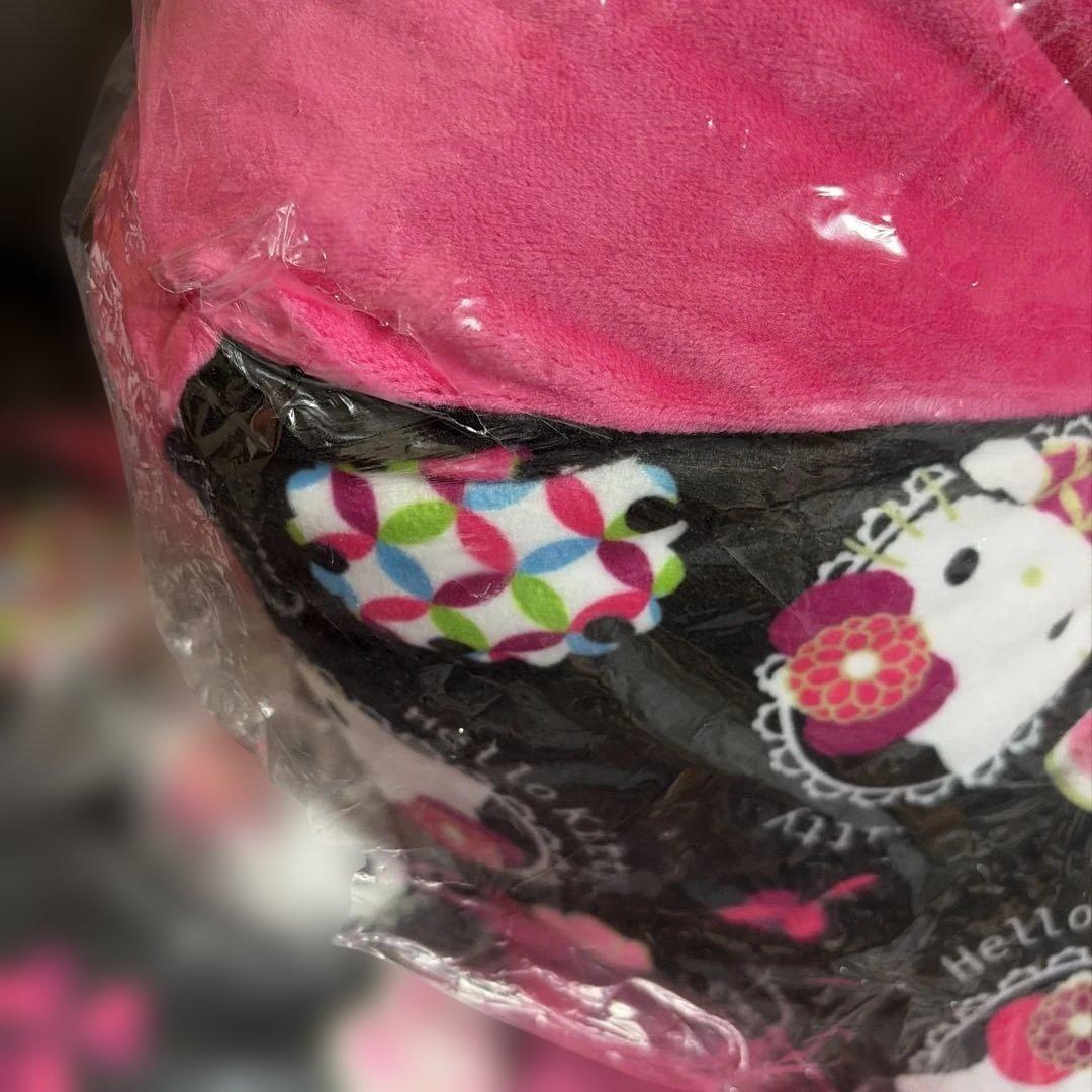 ハローキティ♡フロアクッション　2個セット　和柄　分厚い　しっかり　2017