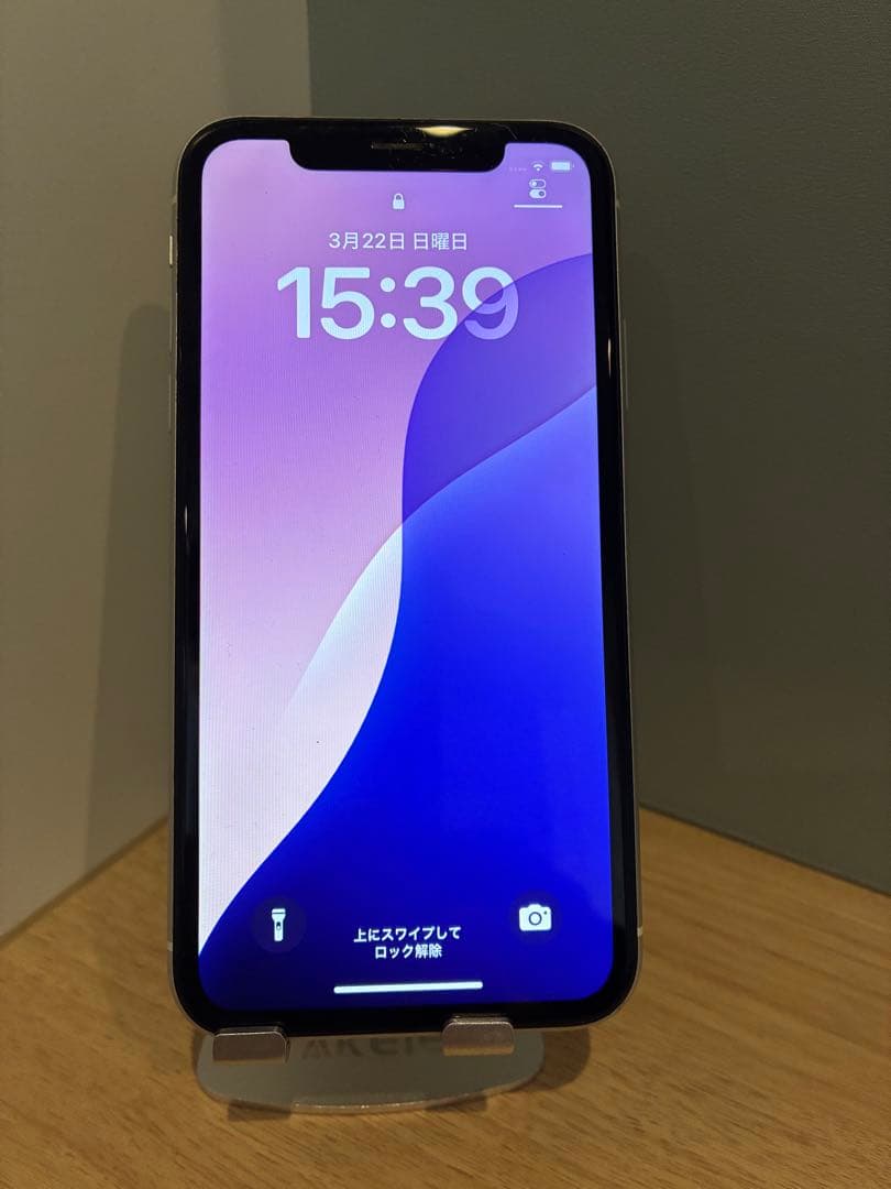 【付属品未使用】SIMフリーiPhone XR 128GB ホワイト