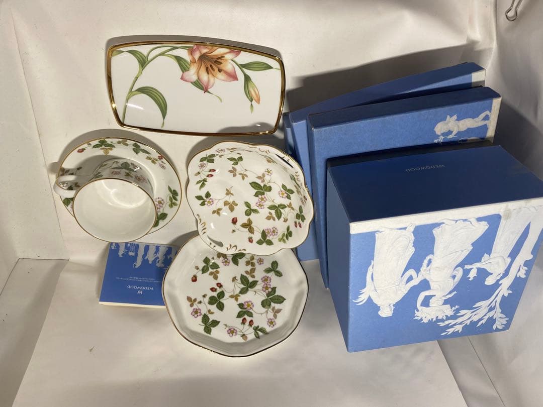 花柄陶器食器セット 