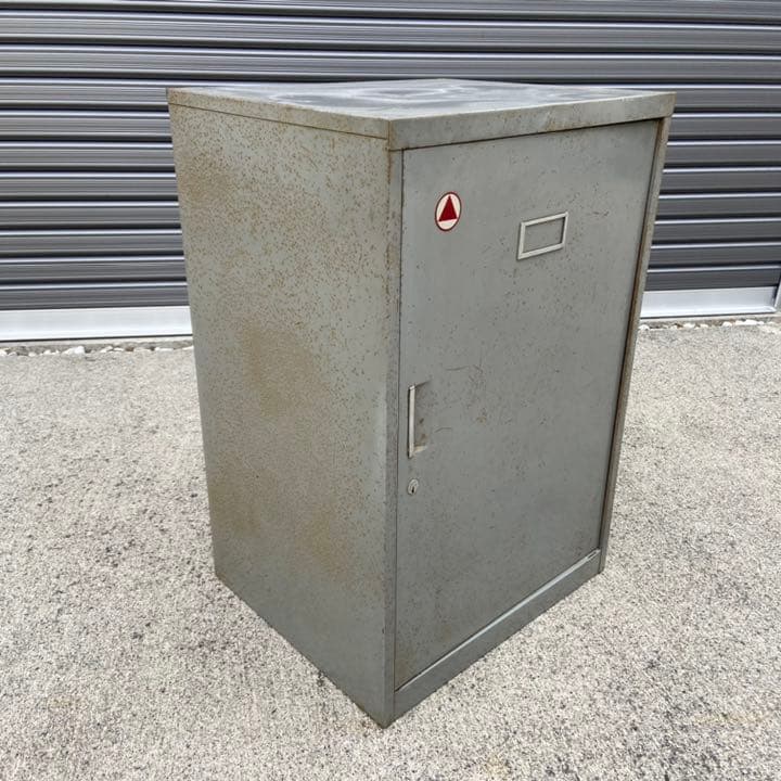 インダストリアル　スチール棚　工具入れ　レアな品　昭和レトロ